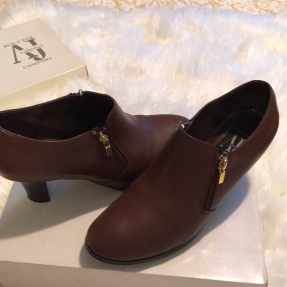 Shootie - Picture 3 of 7